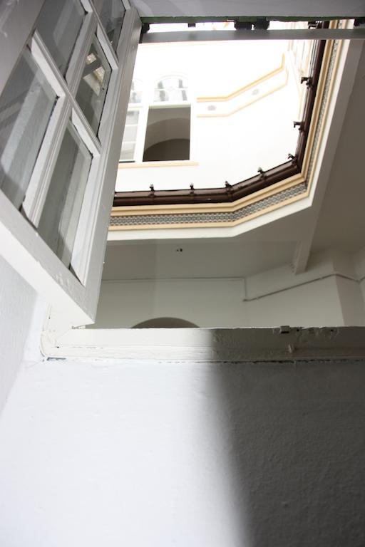 Hostal Union Campana Sevilla Bagian luar foto