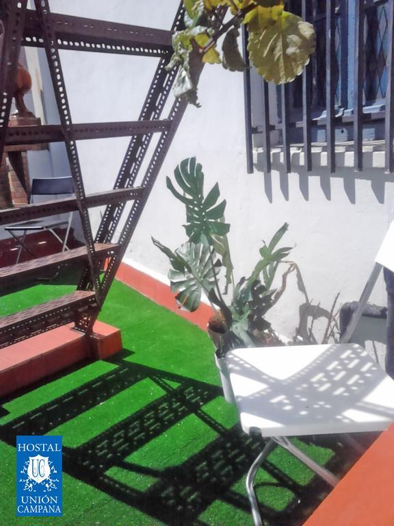 Hostal Union Campana Sevilla Bagian luar foto